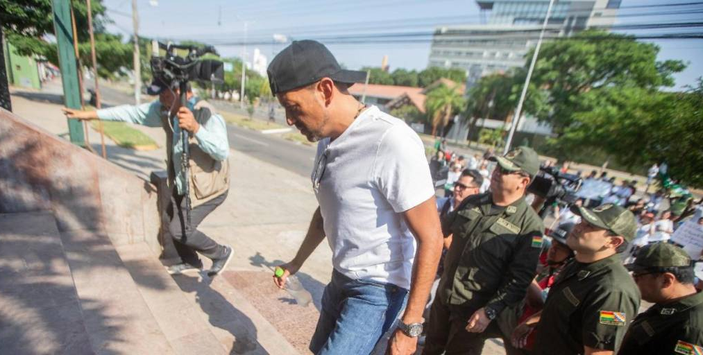 Bolivia confirms arrest of Luis Fernando Camacho